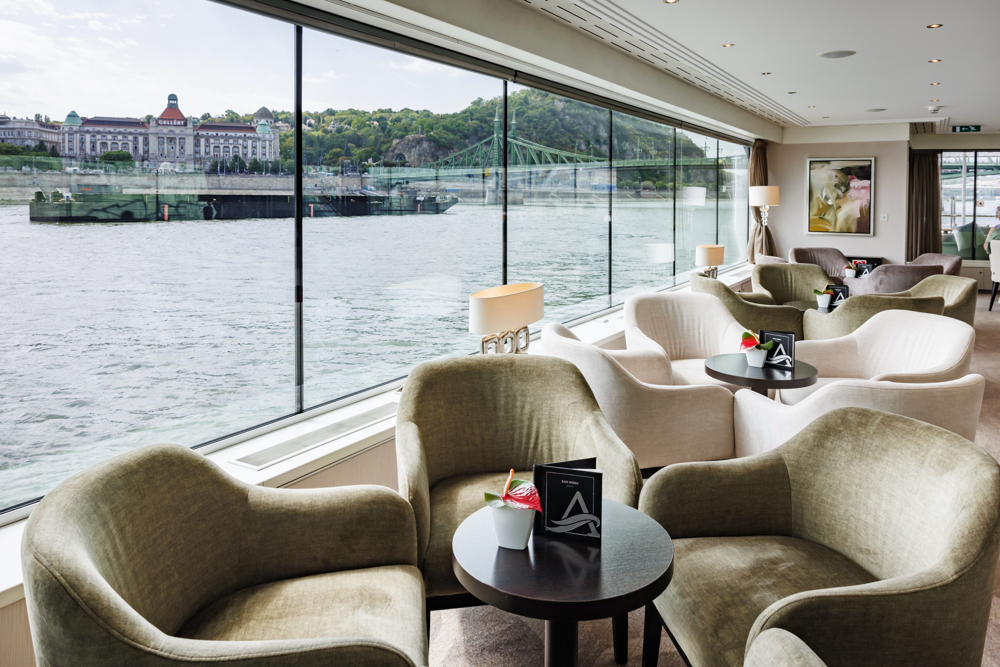 Avalon Impression - Panorama Lounge